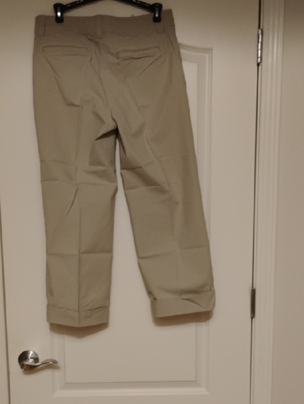 Ladies Curvy Capris - Picture 2 of 3